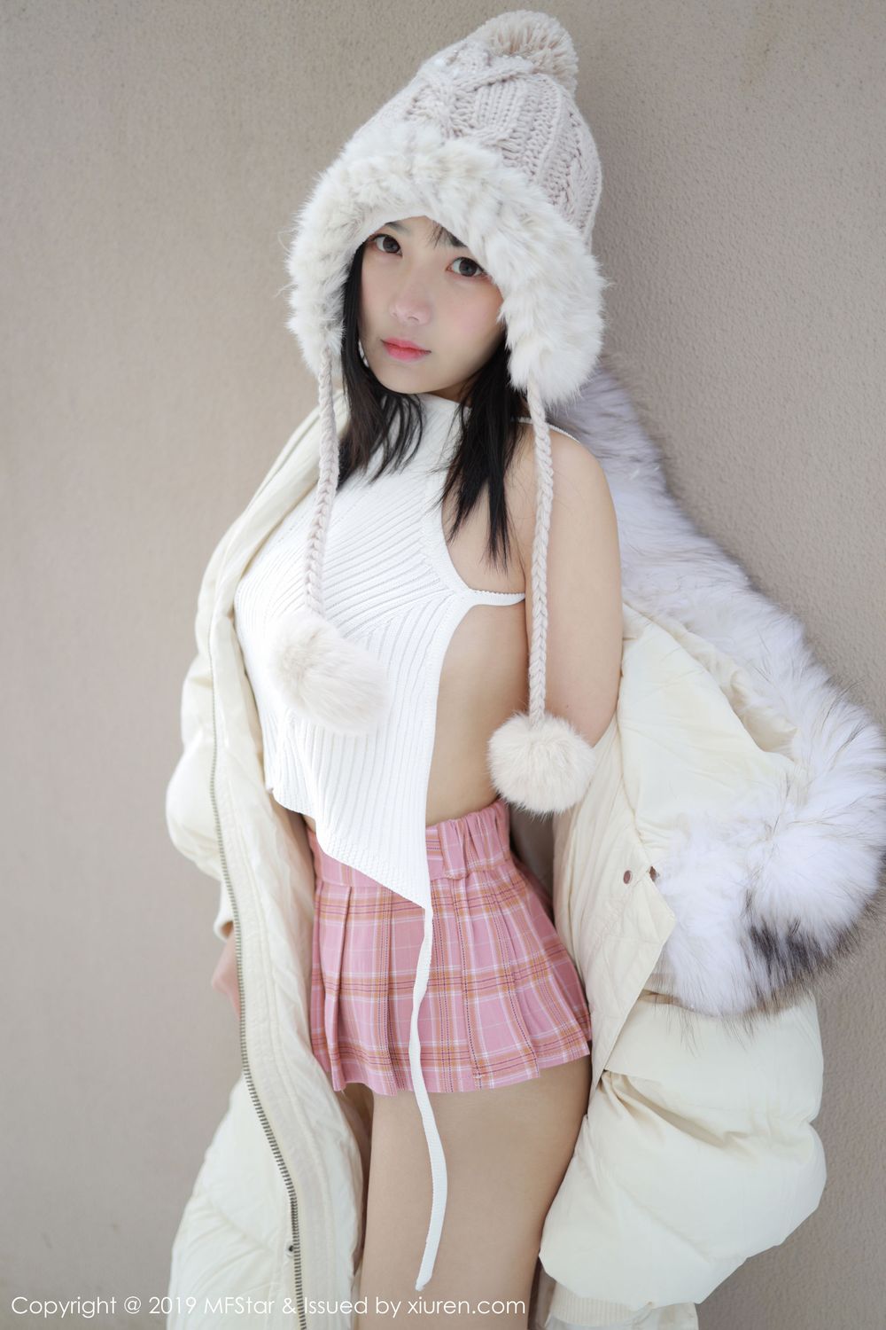 美女模特徐微微mia - 冰天雪地北海道冻人旅拍
