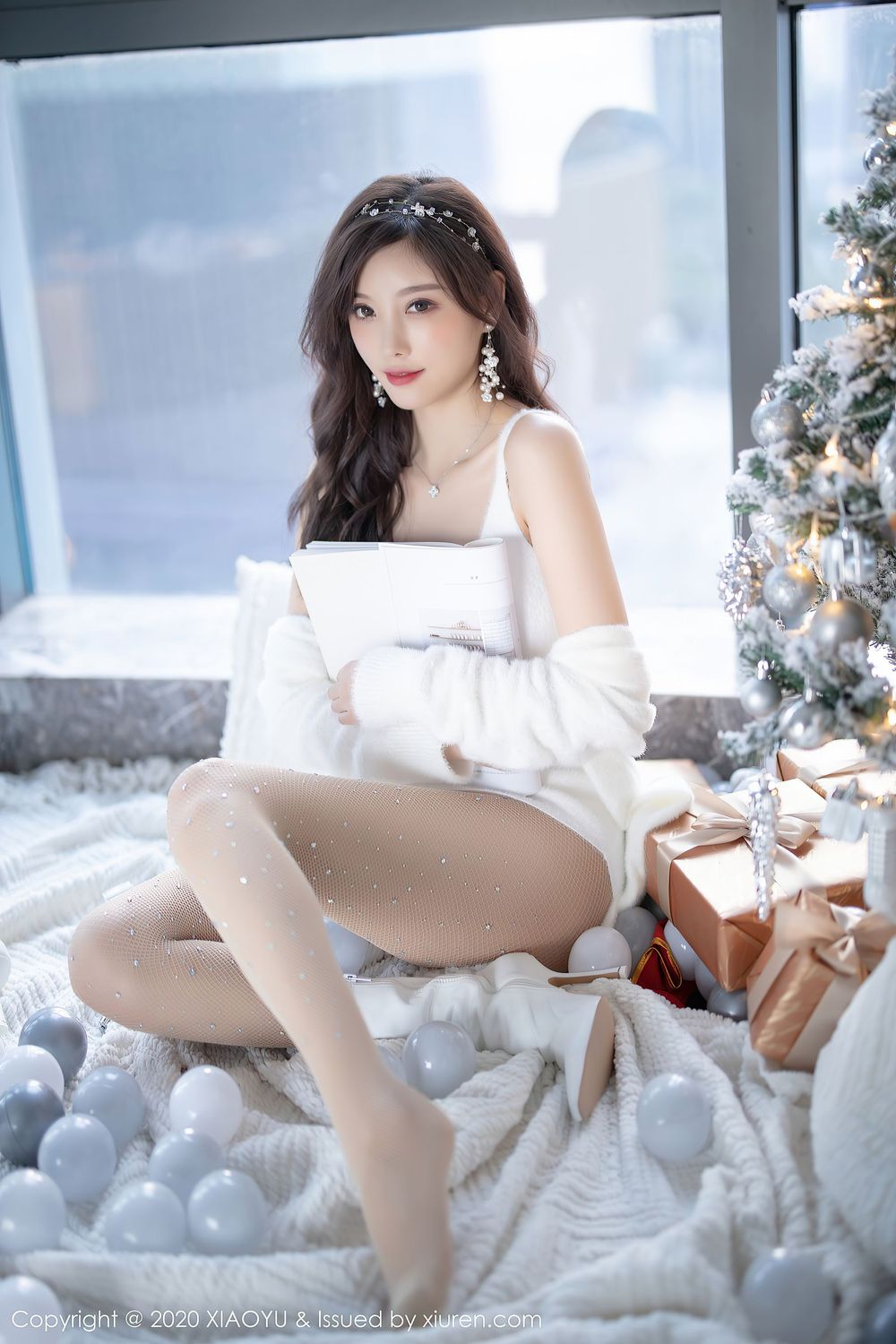 性感女神杨晨晨sugar - 丝袜美腿白色圣诞主题写真