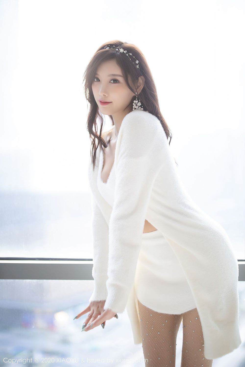 性感女神杨晨晨sugar - 丝袜美腿白色圣诞主题写真