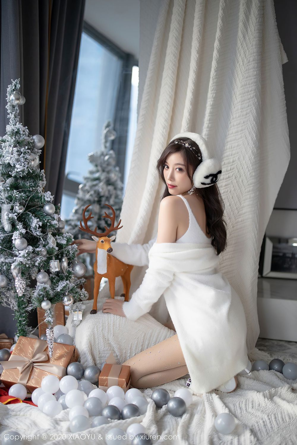 性感女神杨晨晨sugar - 丝袜美腿白色圣诞主题写真