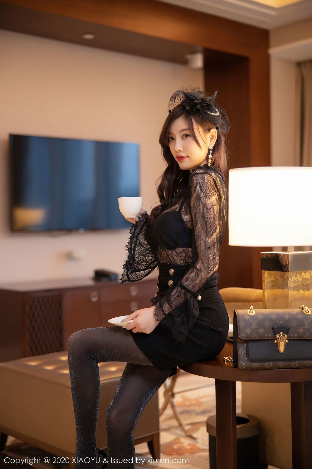 性感女神杨晨晨sugar - 黑丝美腿+内衣系列成都旅拍