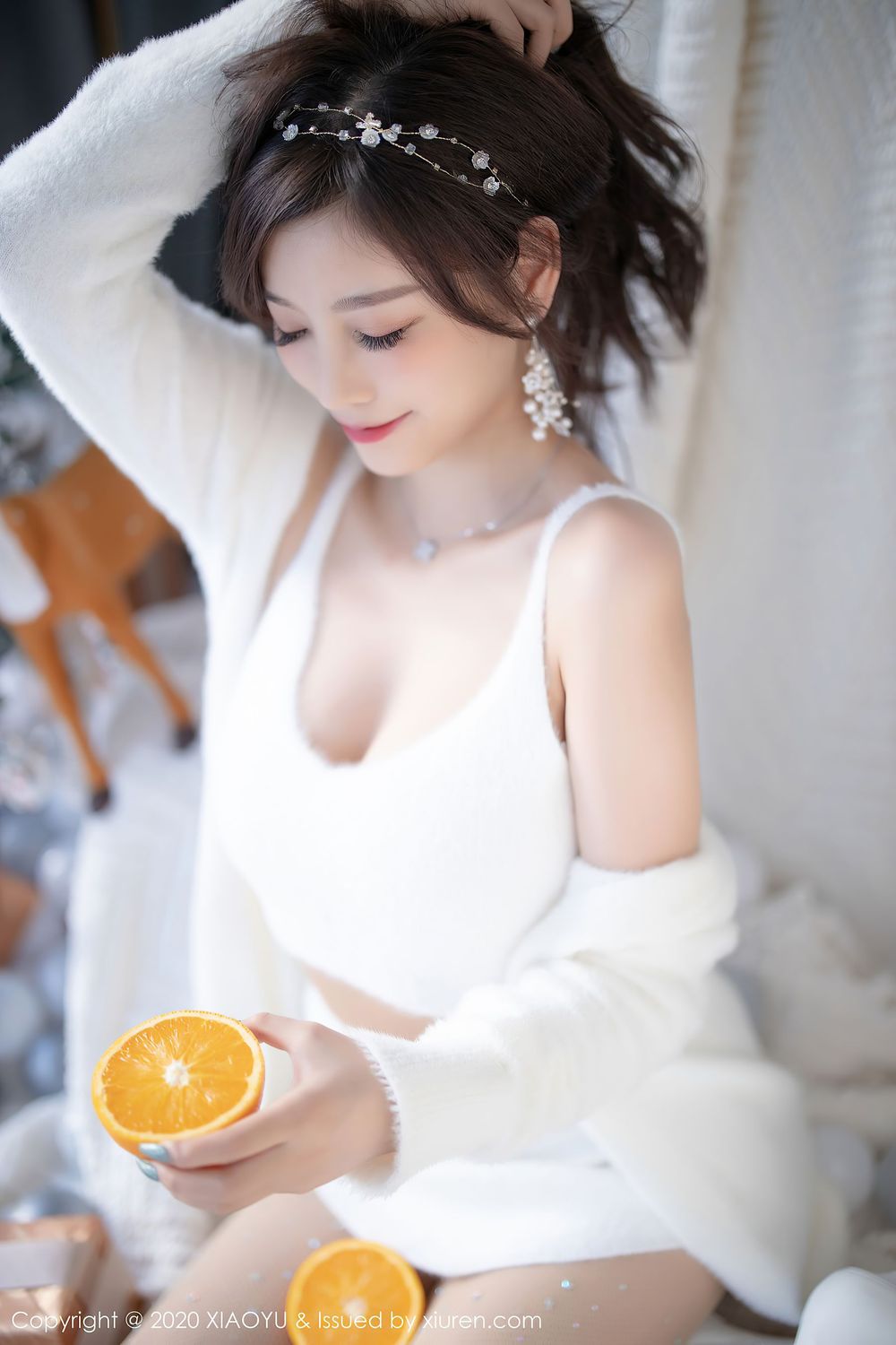 性感女神杨晨晨sugar - 丝袜美腿白色圣诞主题写真