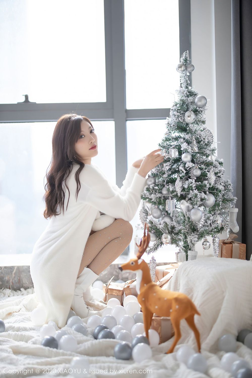 性感女神杨晨晨sugar - 丝袜美腿白色圣诞主题写真