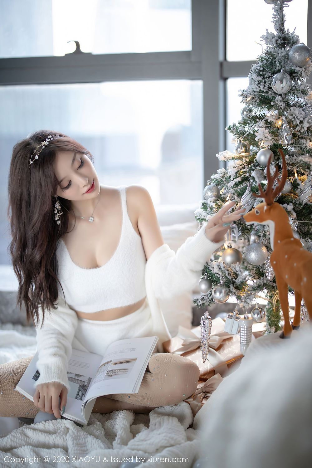 性感女神杨晨晨sugar - 丝袜美腿白色圣诞主题写真