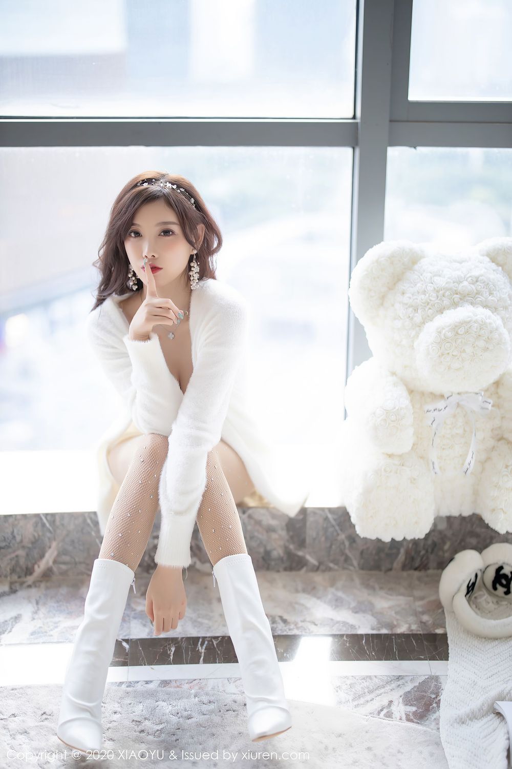 性感女神杨晨晨sugar - 丝袜美腿白色圣诞主题写真
