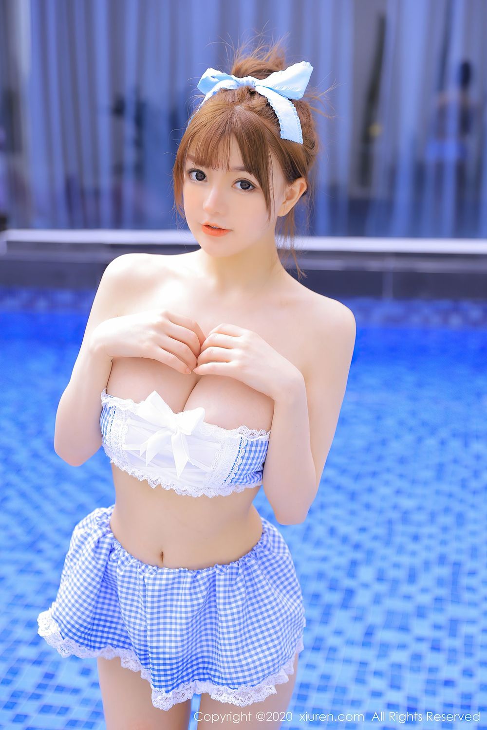 美女模特UU酱 - 蓝色比基尼粉嫩欲滴系列性感写真