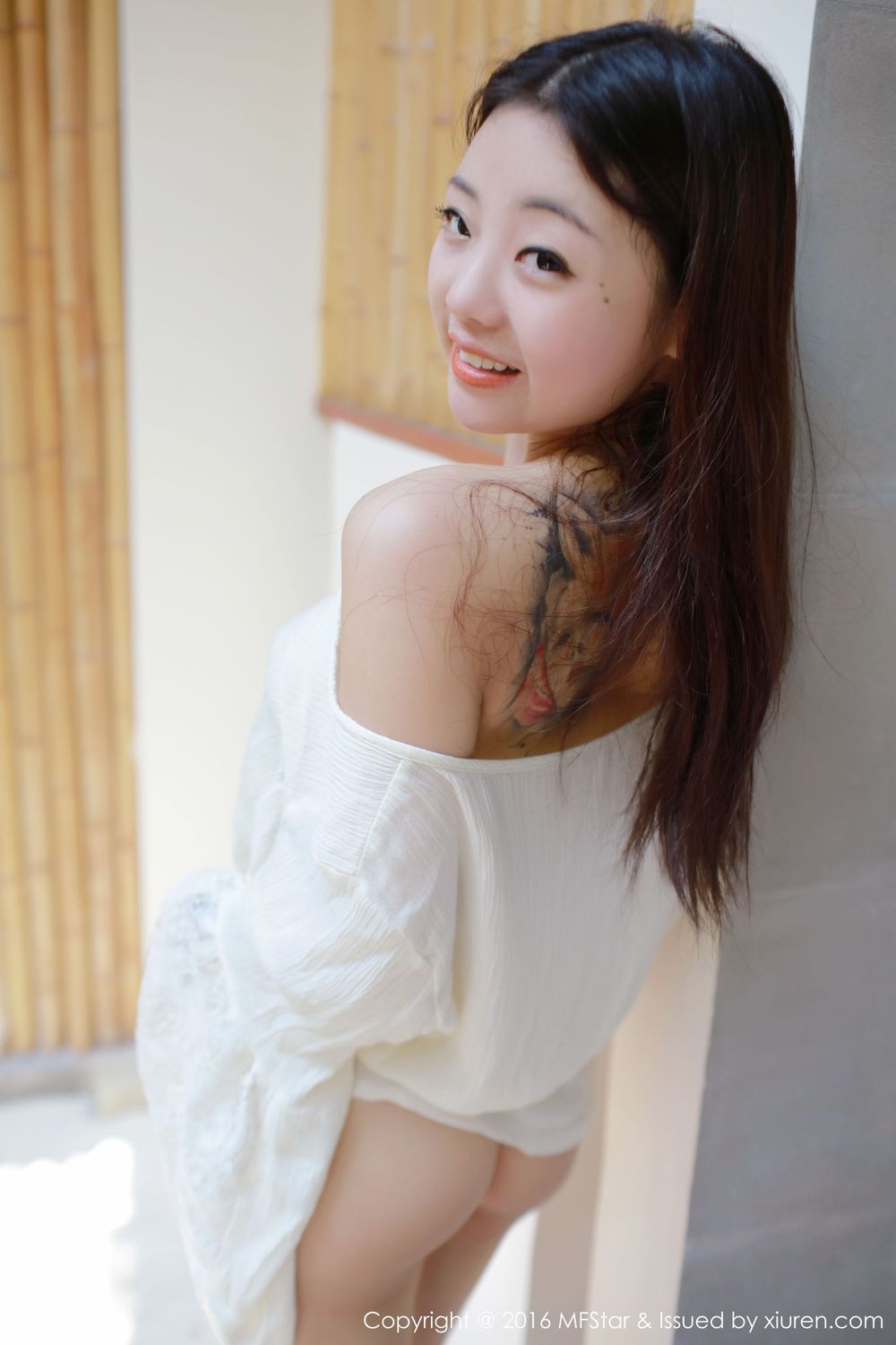 美女模特佘贝拉bella - 湿身诱惑与激凸福利写真