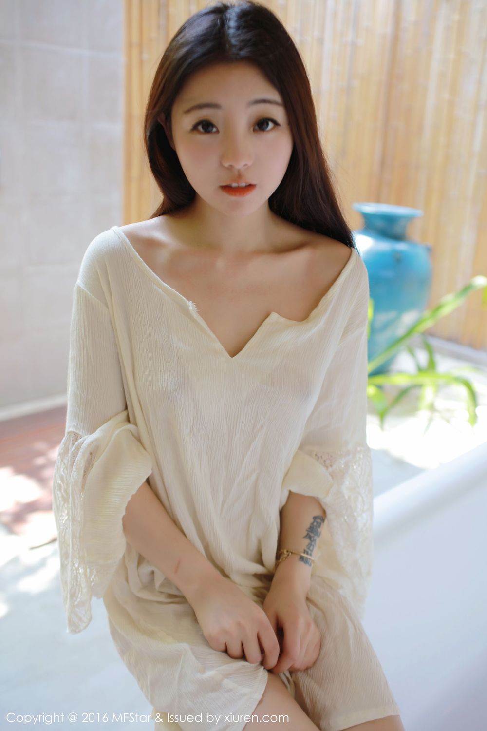 美女模特佘贝拉bella - 湿身诱惑与激凸福利写真