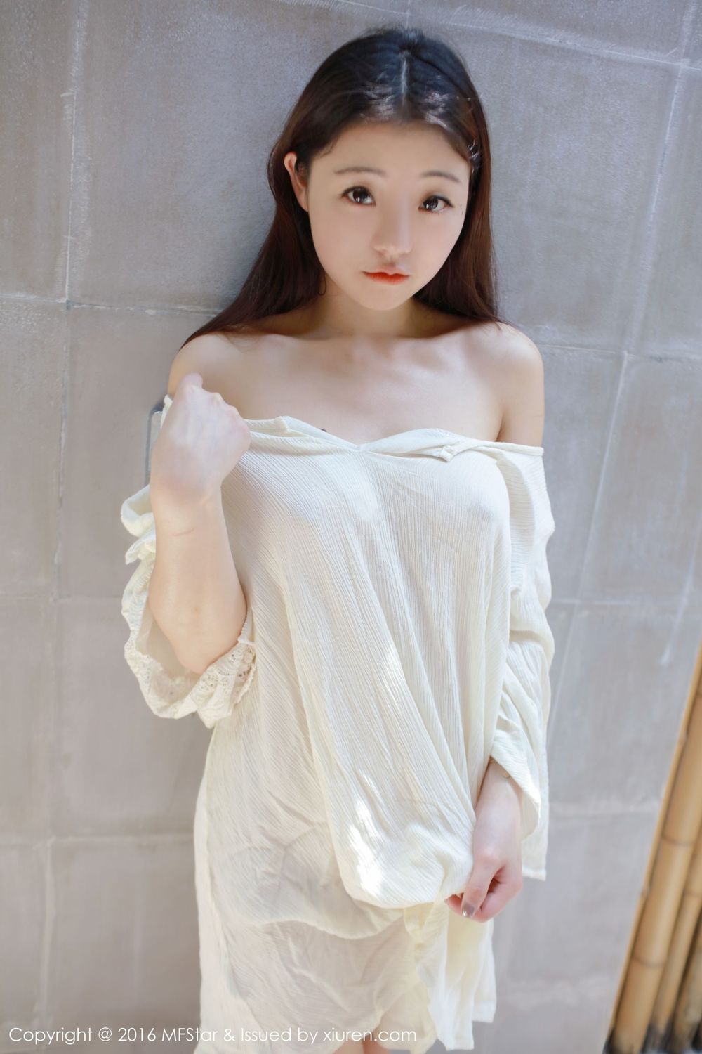 美女模特佘贝拉bella - 湿身诱惑与激凸福利写真