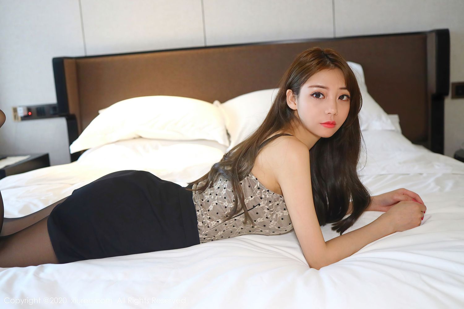 美女模特佘贝拉bella - 黑丝美腿吊带系列性感写真