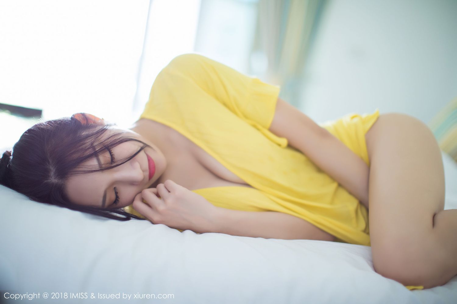 美女模特小狐狸Sica - 黄与粉服饰撩人心弦甲米旅拍