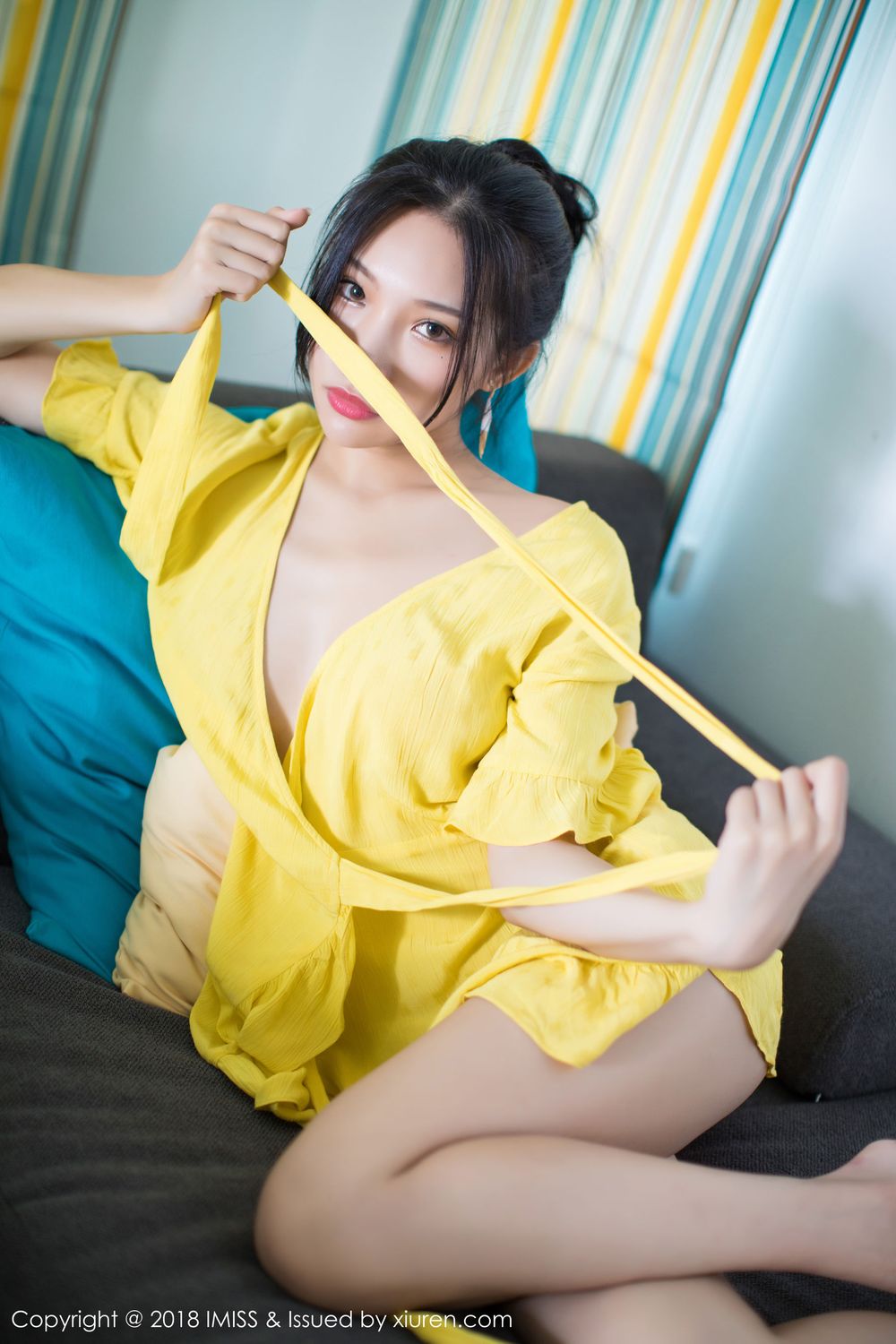 美女模特小狐狸Sica - 黄与粉服饰撩人心弦甲米旅拍