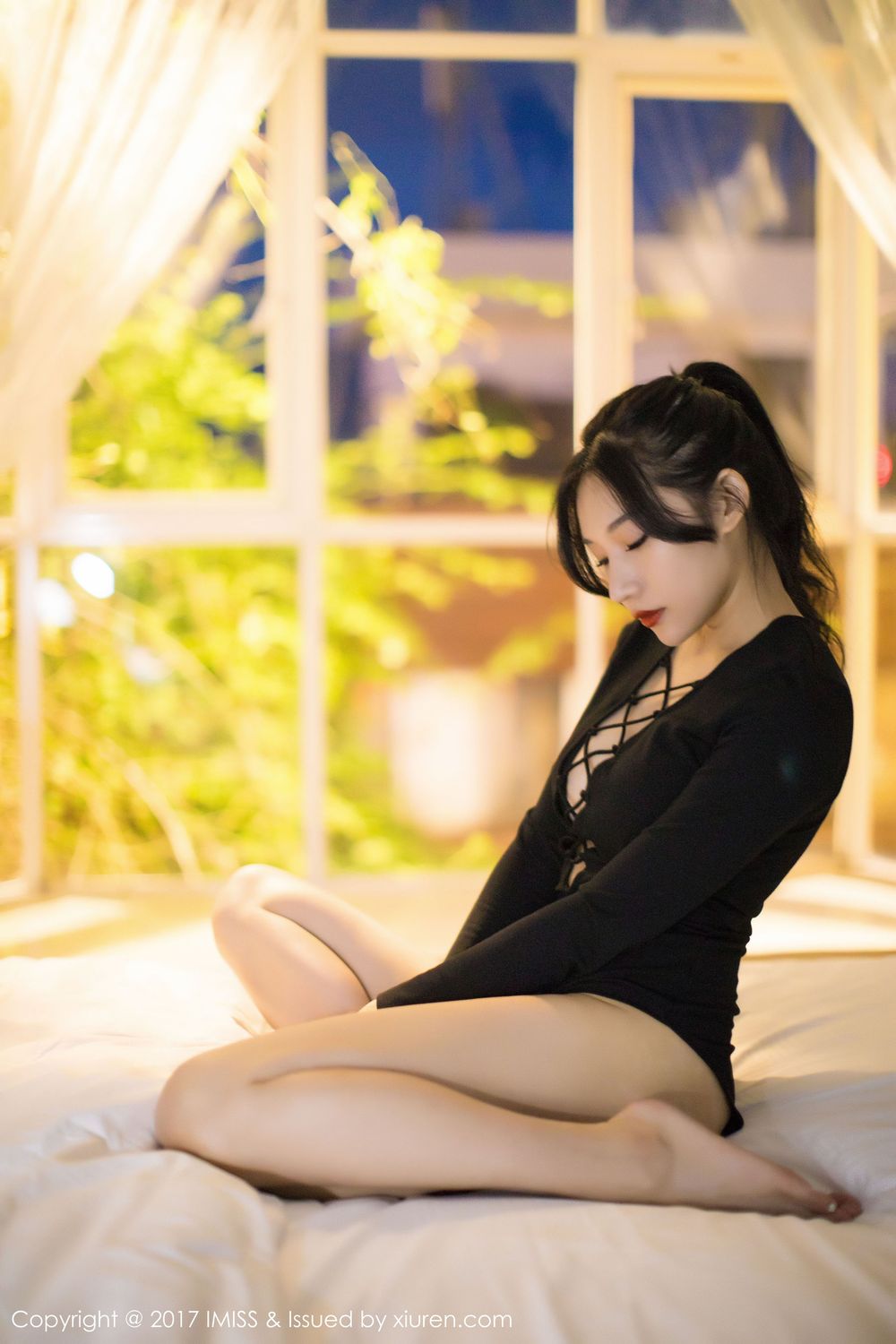 美女模特小狐狸Sica - 妖娆曲线黑色内衣系列性感写真