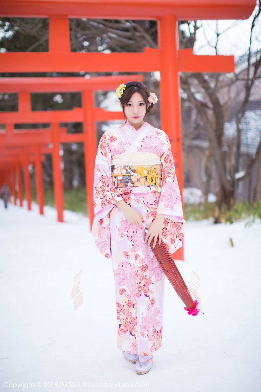 性感女神小狐狸Sica - 丝袜美腿和服系列北海道旅拍