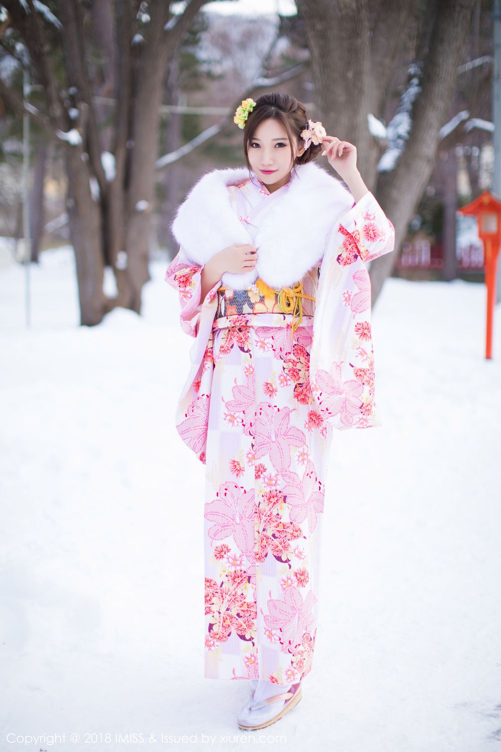 性感女神小狐狸Sica - 丝袜美腿和服系列北海道旅拍