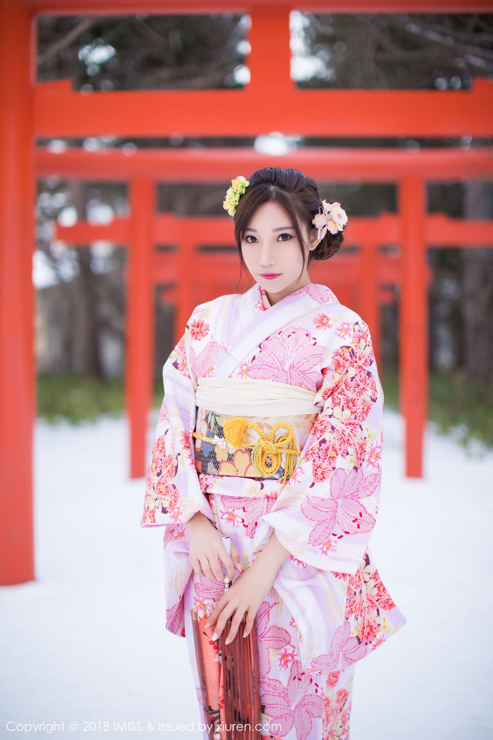 性感女神小狐狸Sica - 丝袜美腿和服系列北海道旅拍