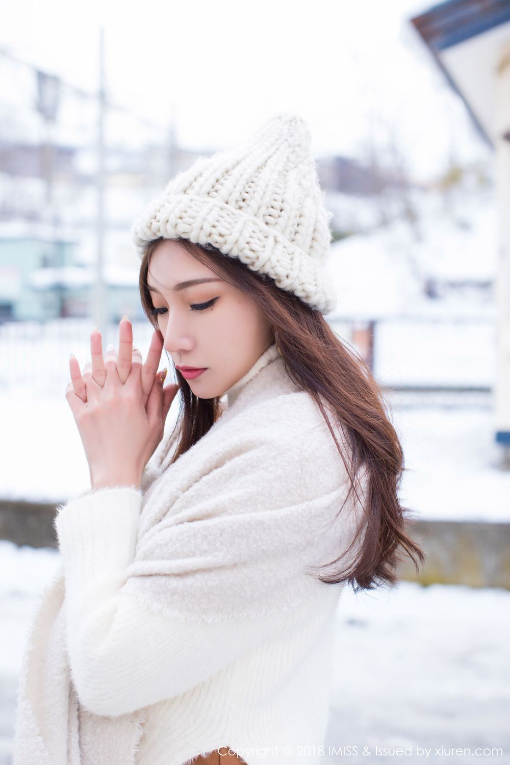 性感女神小狐狸Sica - 丝袜美腿和服系列北海道旅拍