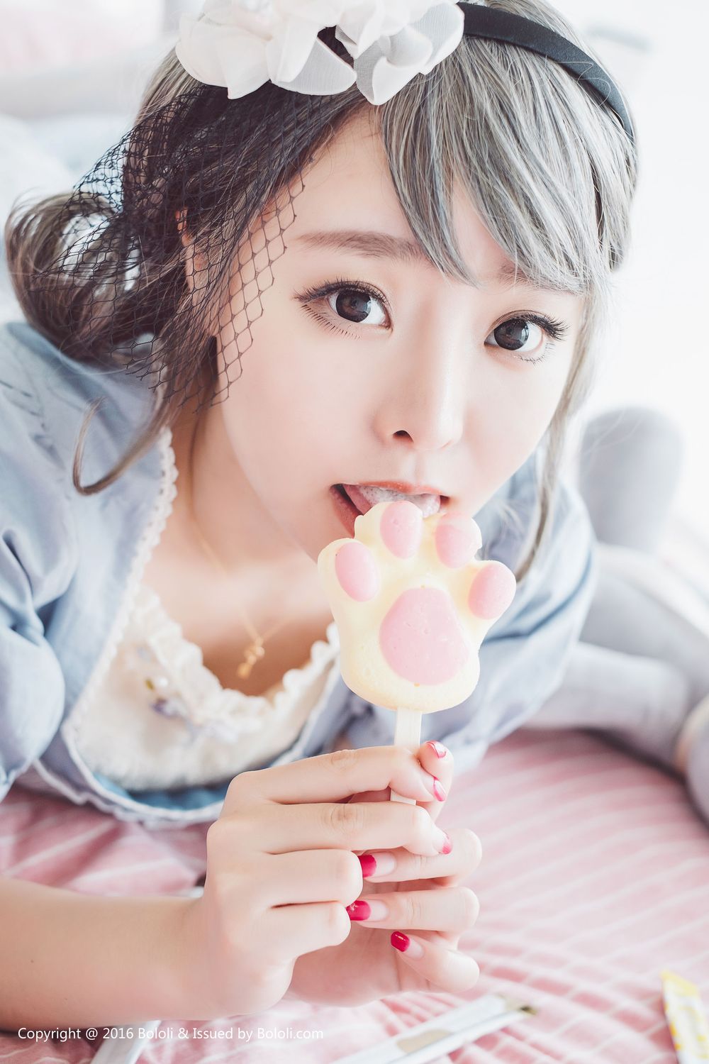 美女模特柳侑绮 - 小清新长筒袜COS系列写真