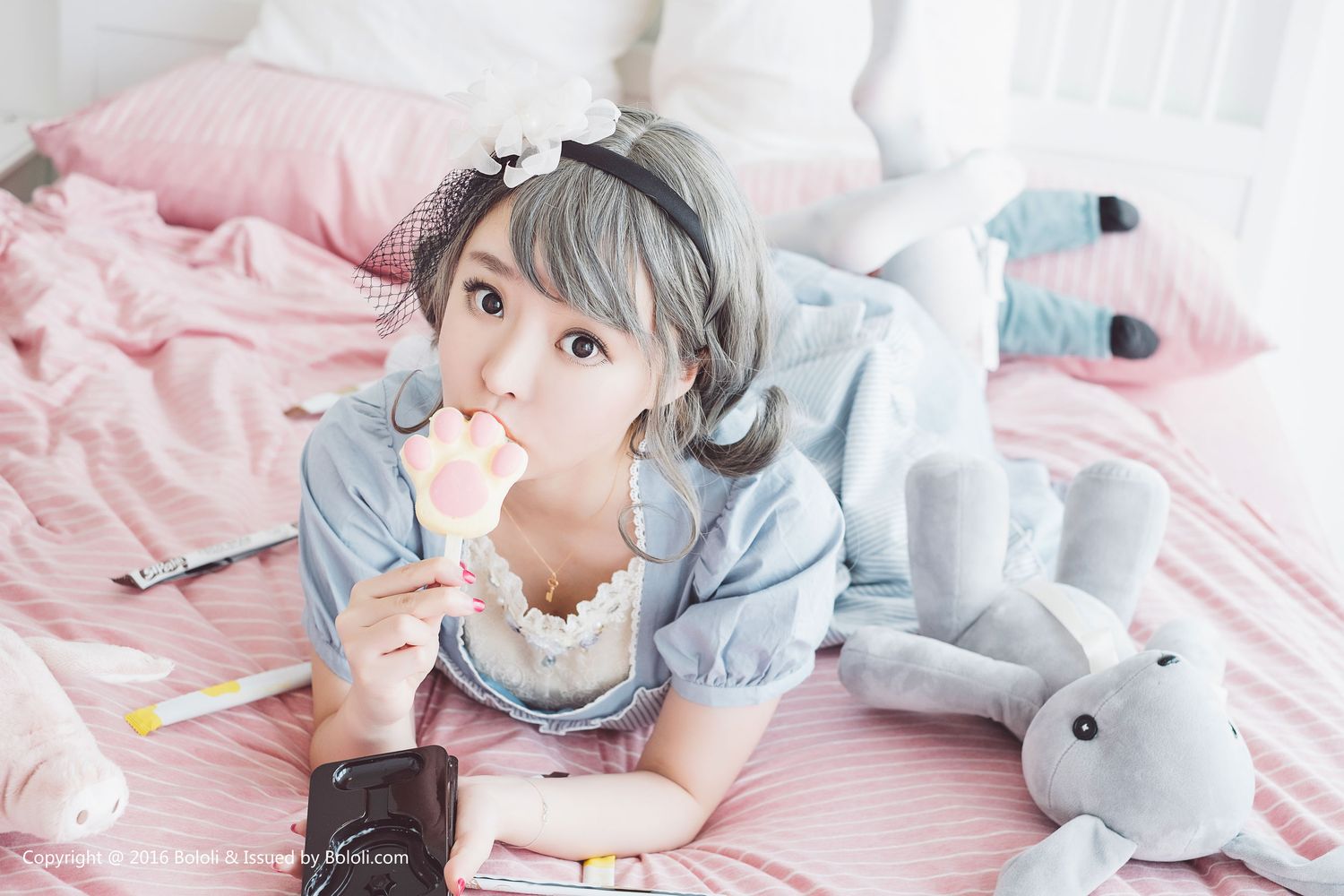 美女模特柳侑绮 - 小清新长筒袜COS系列写真
