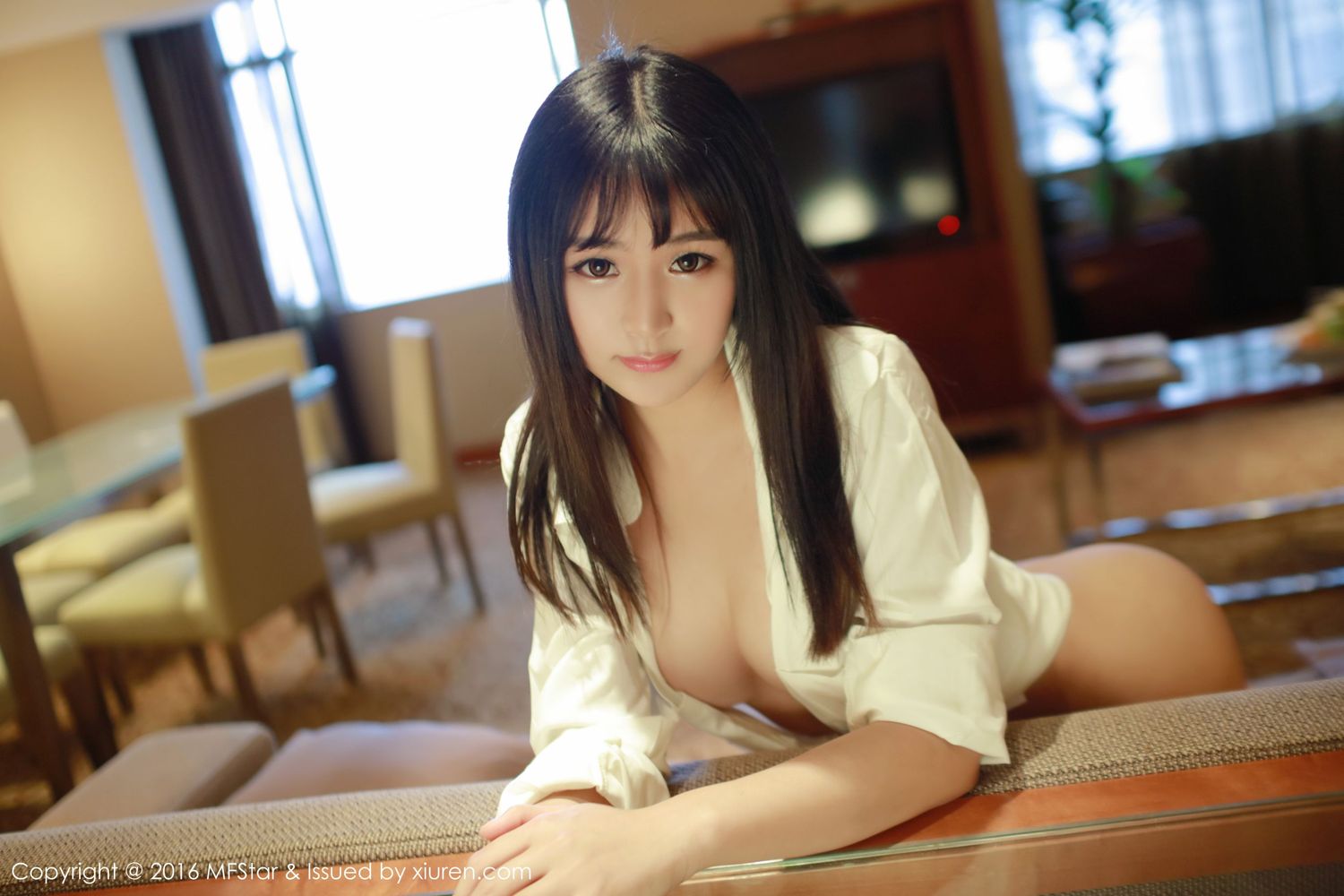 重庆甜美女生思淇Sukiiii - 前凸后翘系列写真