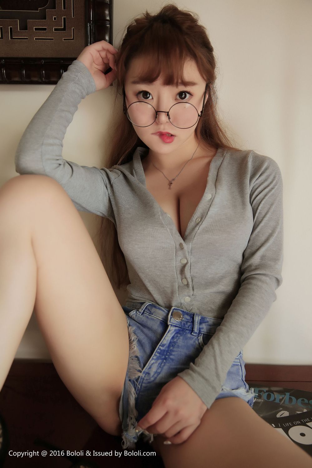美女模特柳侑绮 - 百变的上司女友+比基尼主题写真