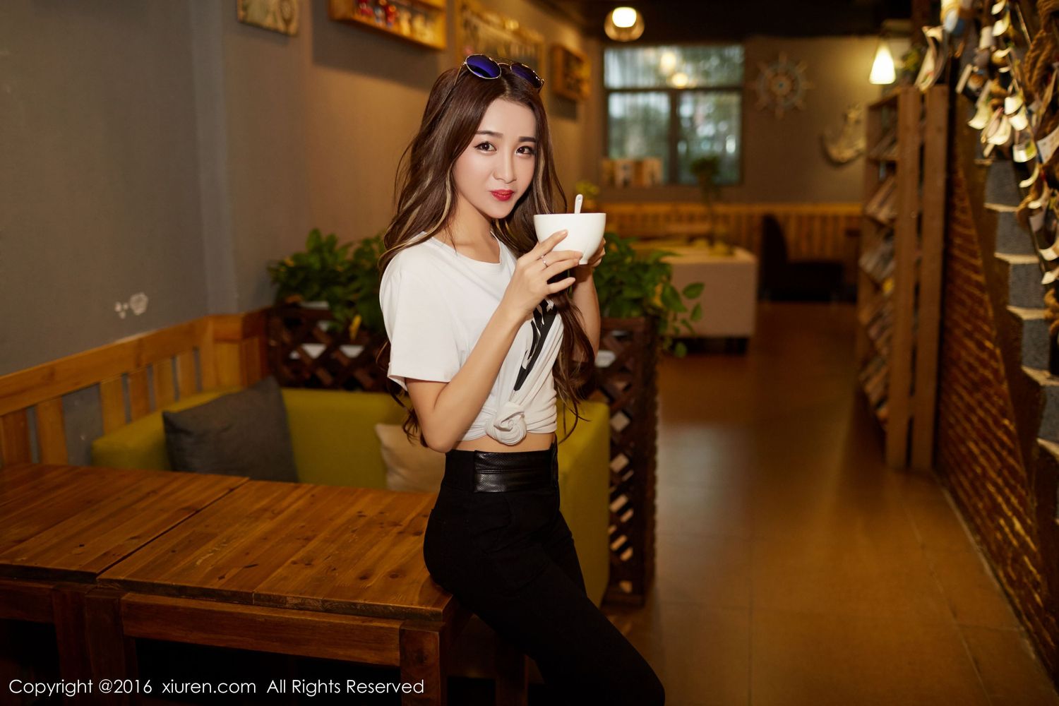 美女模特Sugar梁莹 - 捆绑SM情趣诱惑花样写真