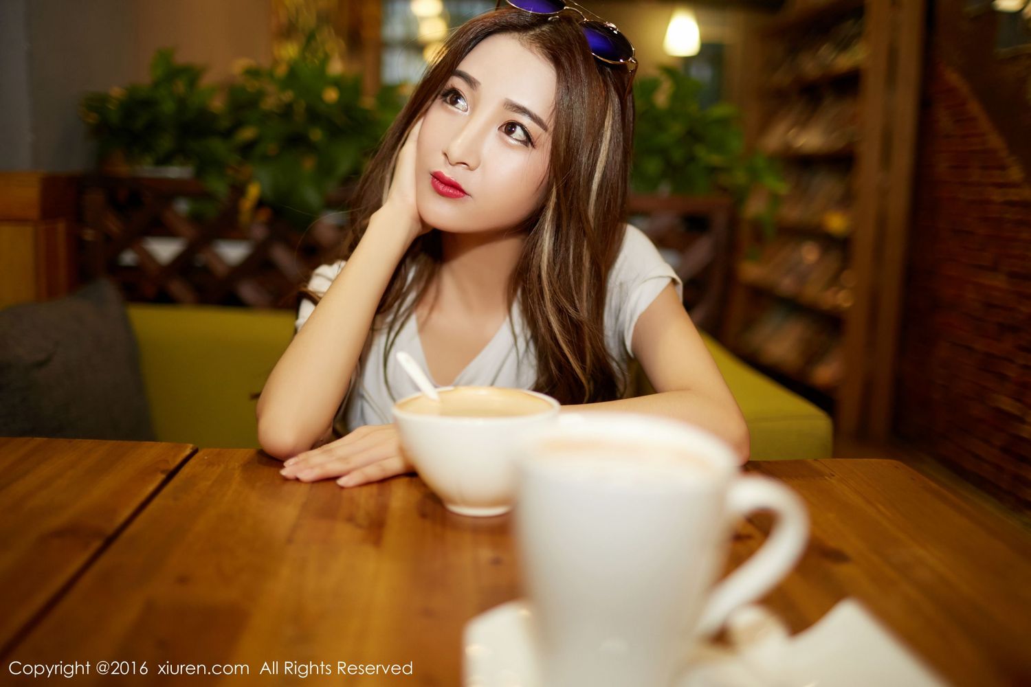 美女模特Sugar梁莹 - 捆绑SM情趣诱惑花样写真