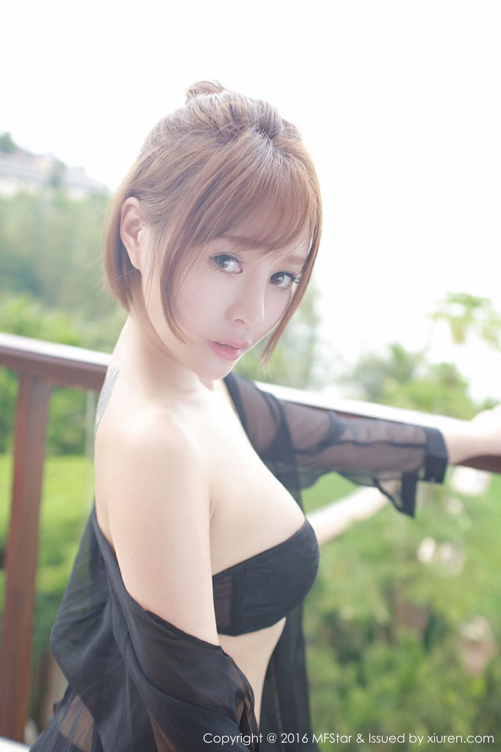美女模特Evelyn艾莉 - 性感透视薄纱泰国心愿旅拍