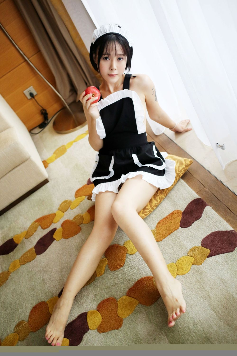 性感嫩模Evelyn艾莉 - 女仆厨娘装制服诱惑系列写真