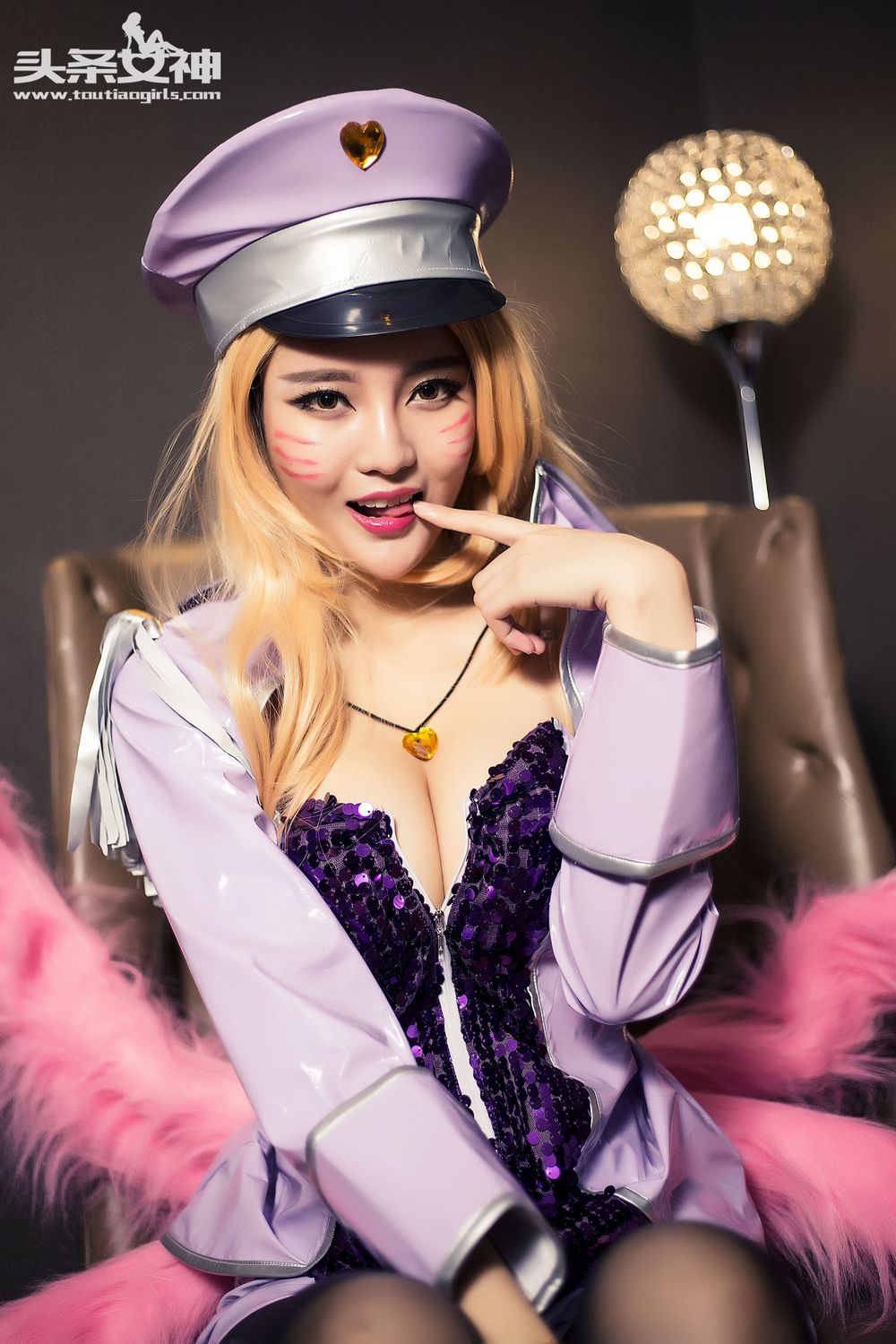 短发美女文雪Cher - 阿狸九尾雪宝COS写真