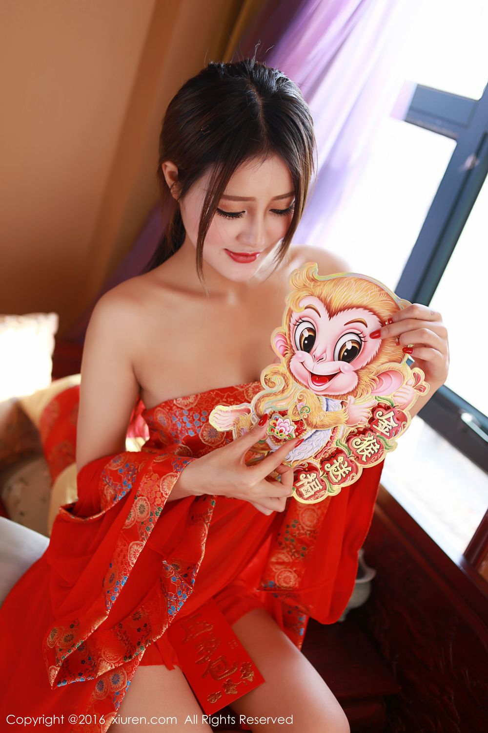美女模特王乔恩Abby - 红色抹胸短裙+肚兜系列新春福利套图