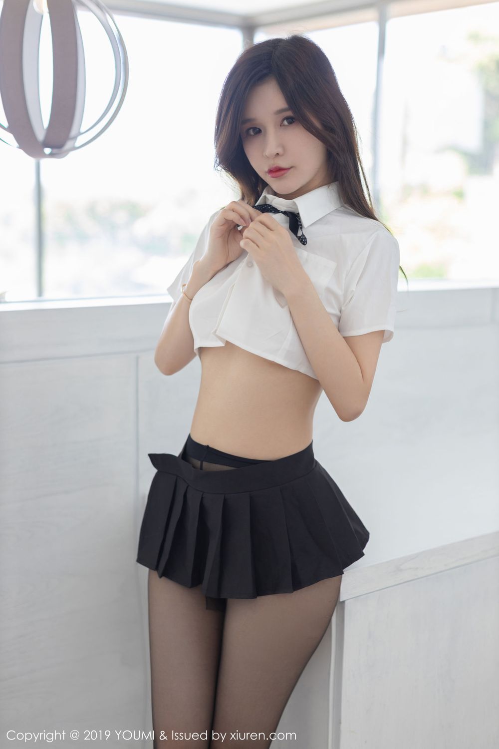 美女模特张雨萌 - 性感学生装+黑丝制服系列泰国旅拍