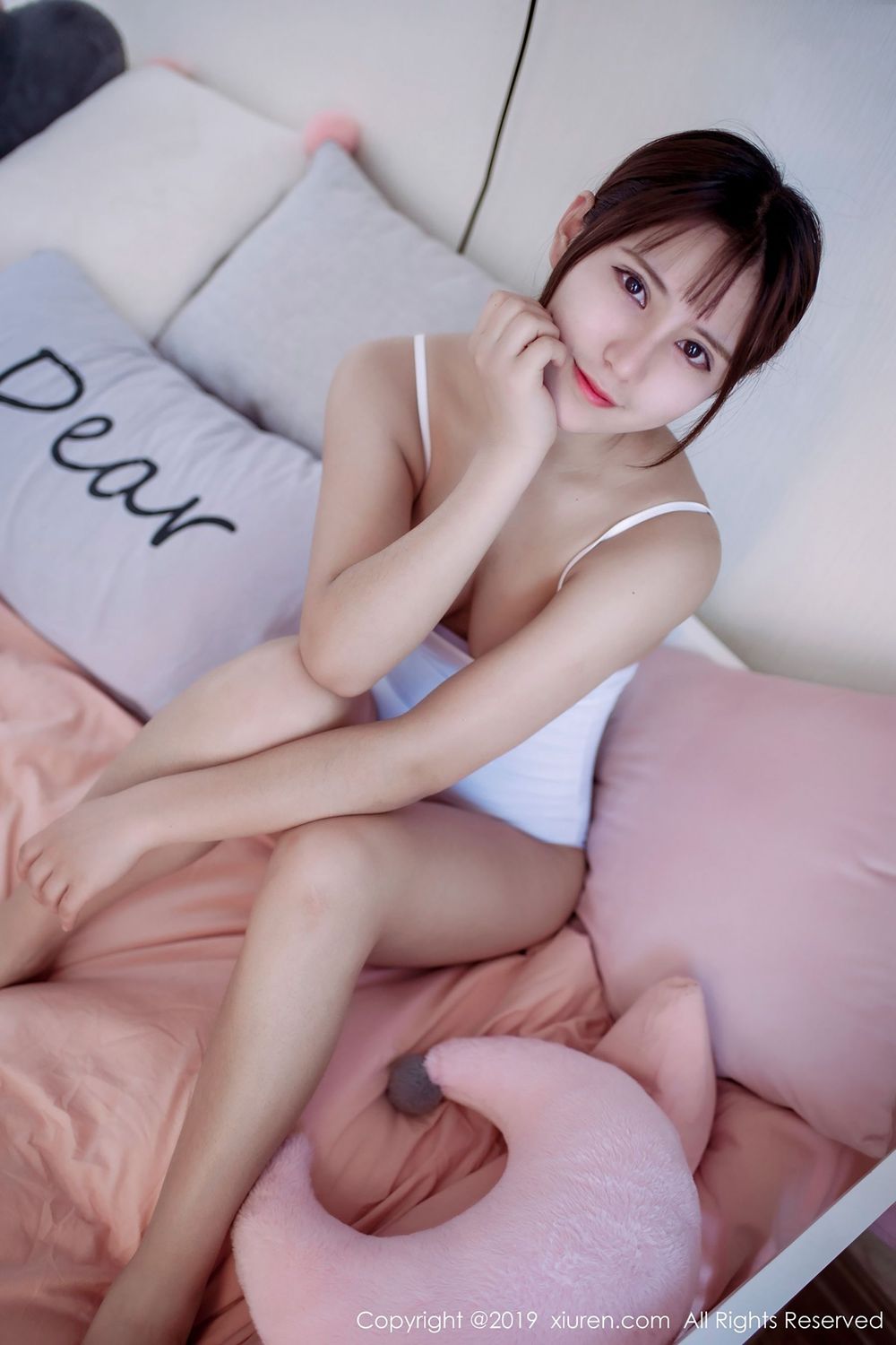 清纯小妹子久久Aimee - 浴室湿身+清晨系列性感写真