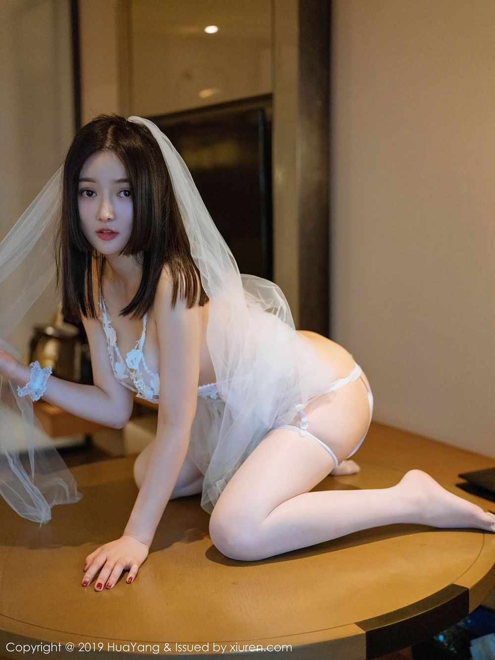 美女模特唐婉儿Lucky - 新娘婚纱装性感写真