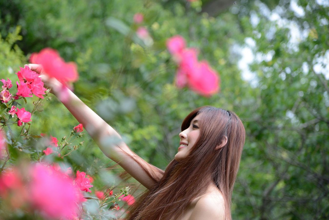 台湾美女模特廖挺伶/Kila晶晶 - 齐B超短裙系列性感外拍