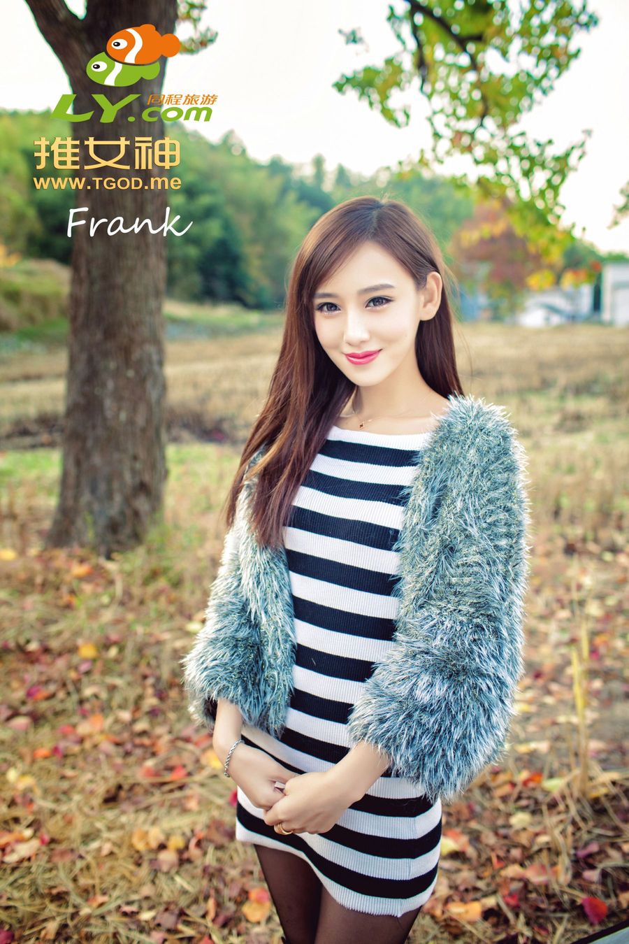 性感模特李玉洁Daisy - 黑丝美腿浴室主题写真