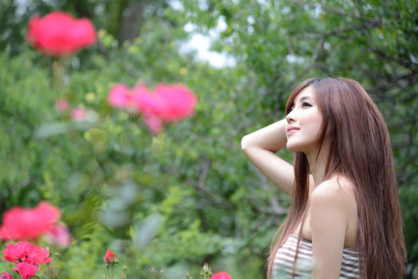 台湾美女模特廖挺伶/Kila晶晶 - 齐B超短裙系列性感外拍