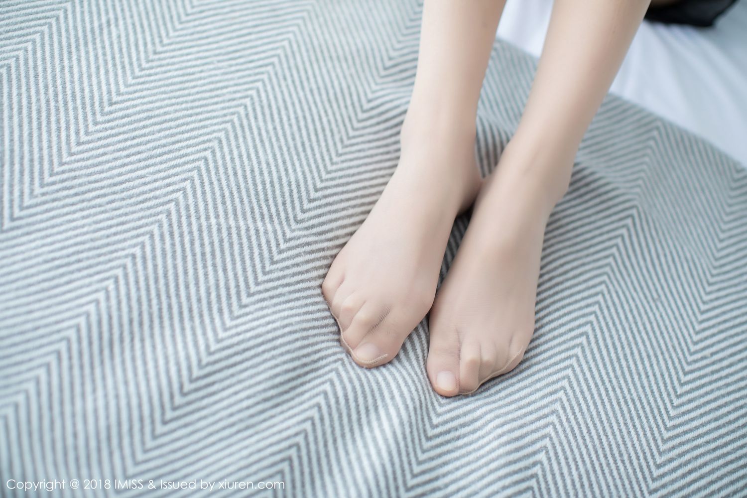 气质女神猫宝 - 丝袜美腿都市丽人系列性感写真