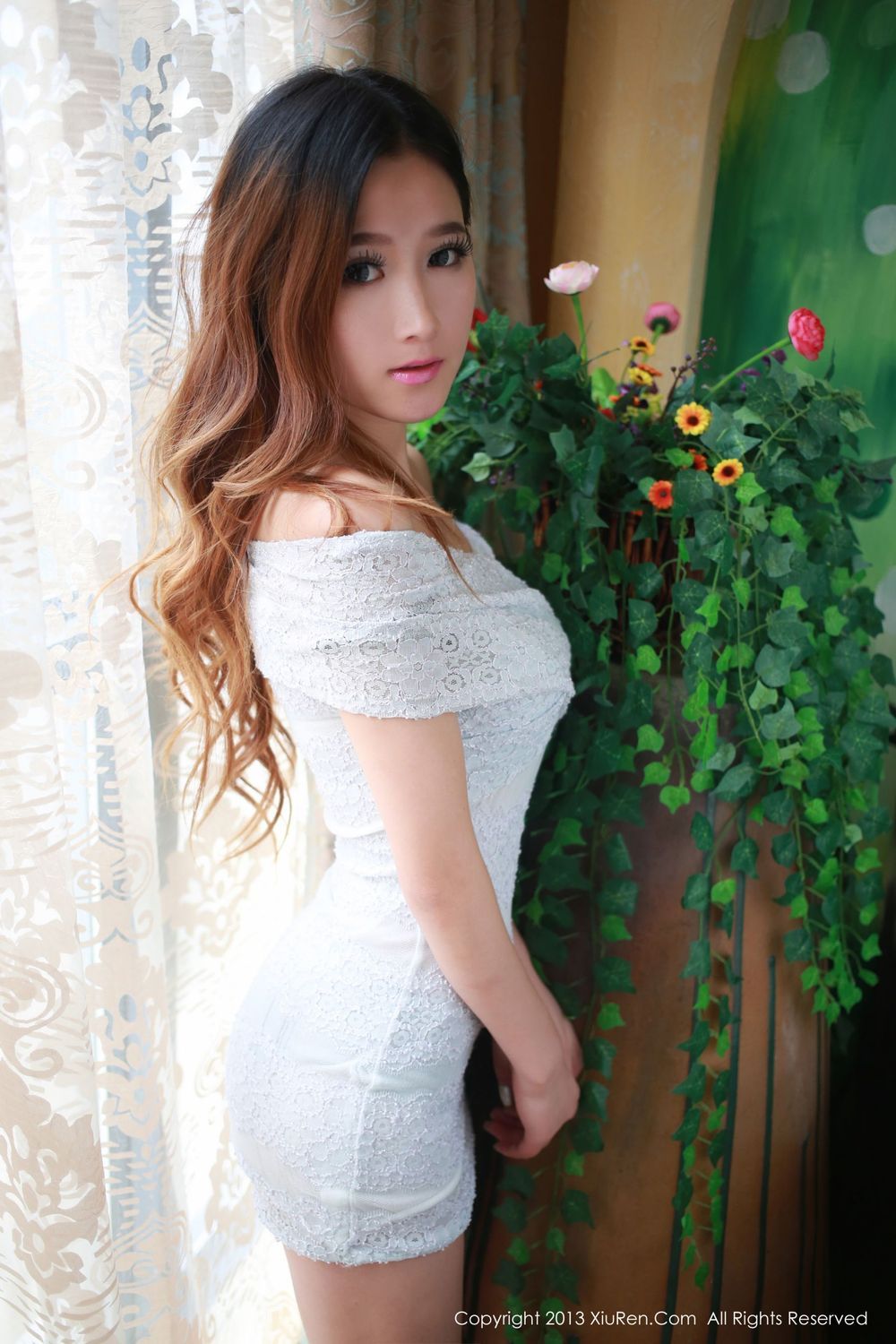 美女模特黄密儿 - 浴室场景湿身诱惑私房写真
