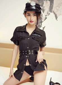 [XIUREN秀人网] 美女模特陈舒羽 - 情趣警花制服系列私房写真 No.2783