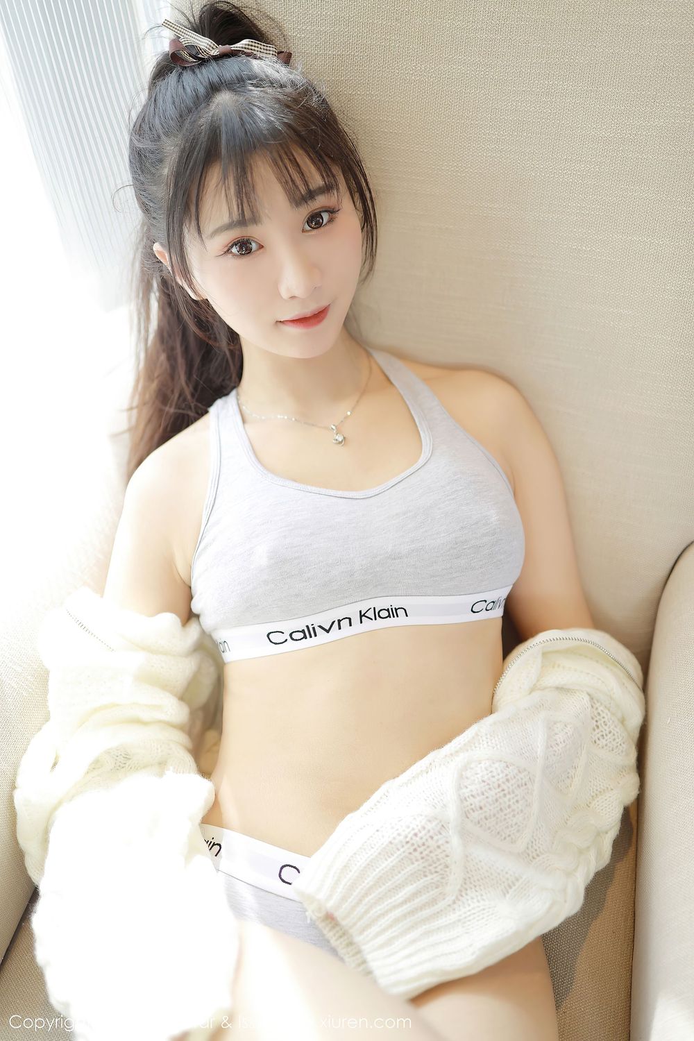 新人模特小果冻儿 - 运动内衣午后阳光灵动写真