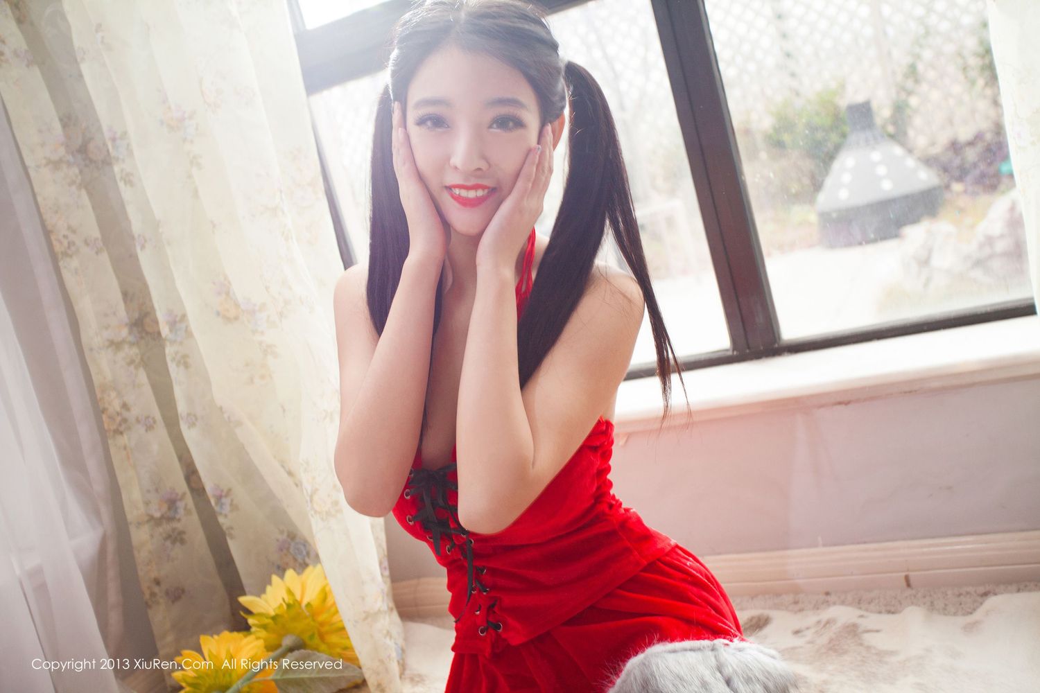 百变女神陈大榕 - 圣诞服饰+厨娘+双马尾性感写真