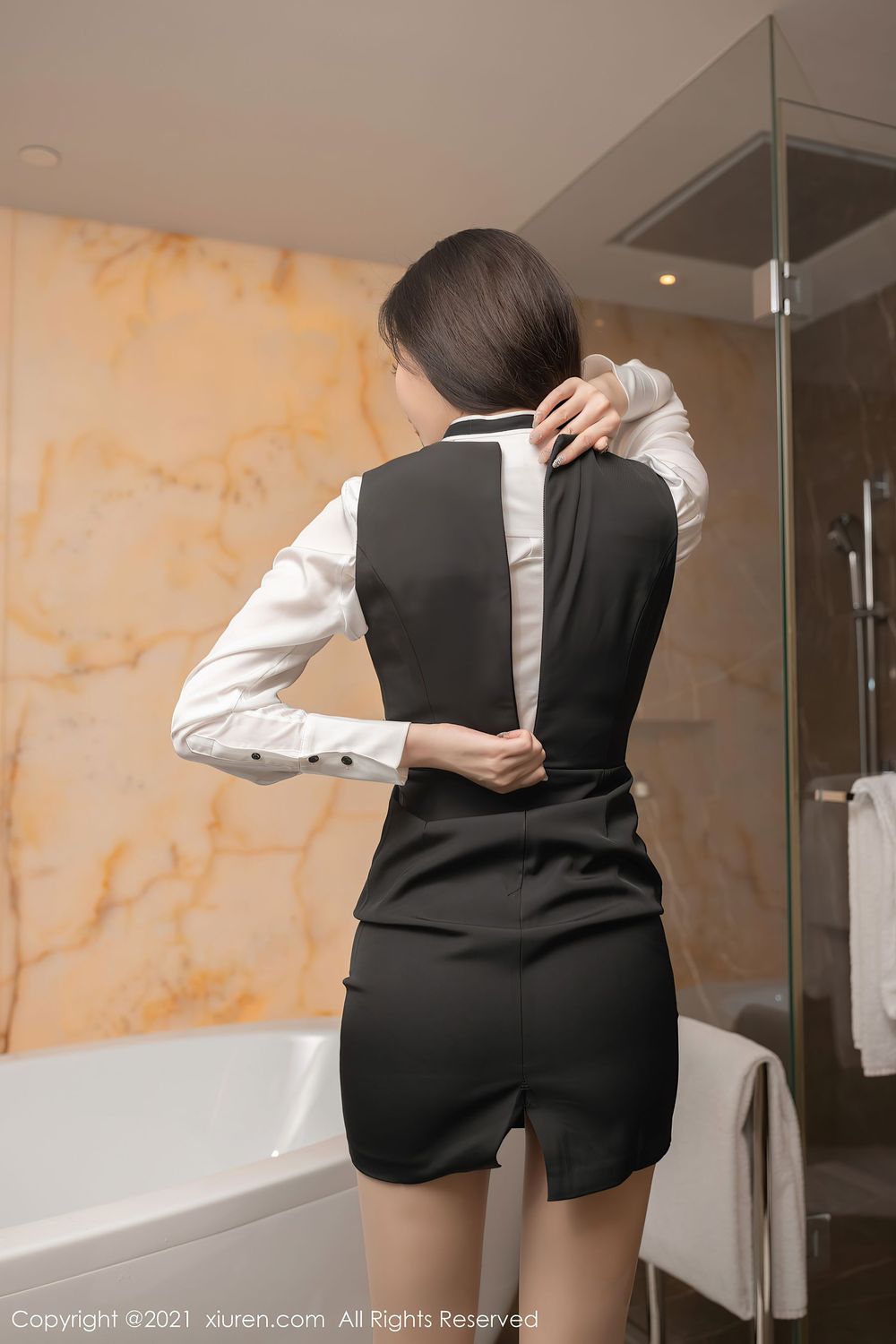 美女模特安然Maleah - 房务经理职场OL主题写真