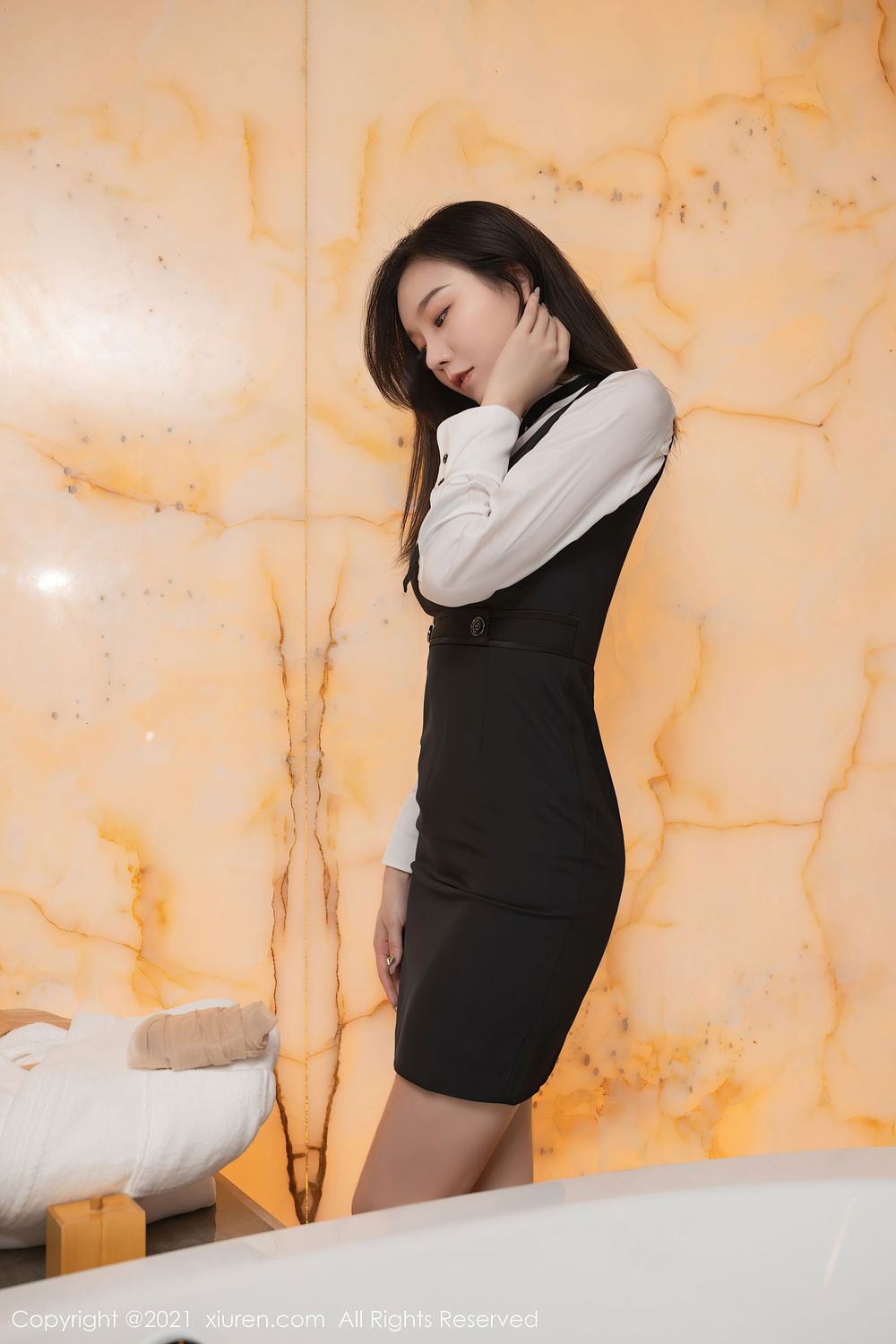 美女模特安然Maleah - 房务经理职场OL主题写真