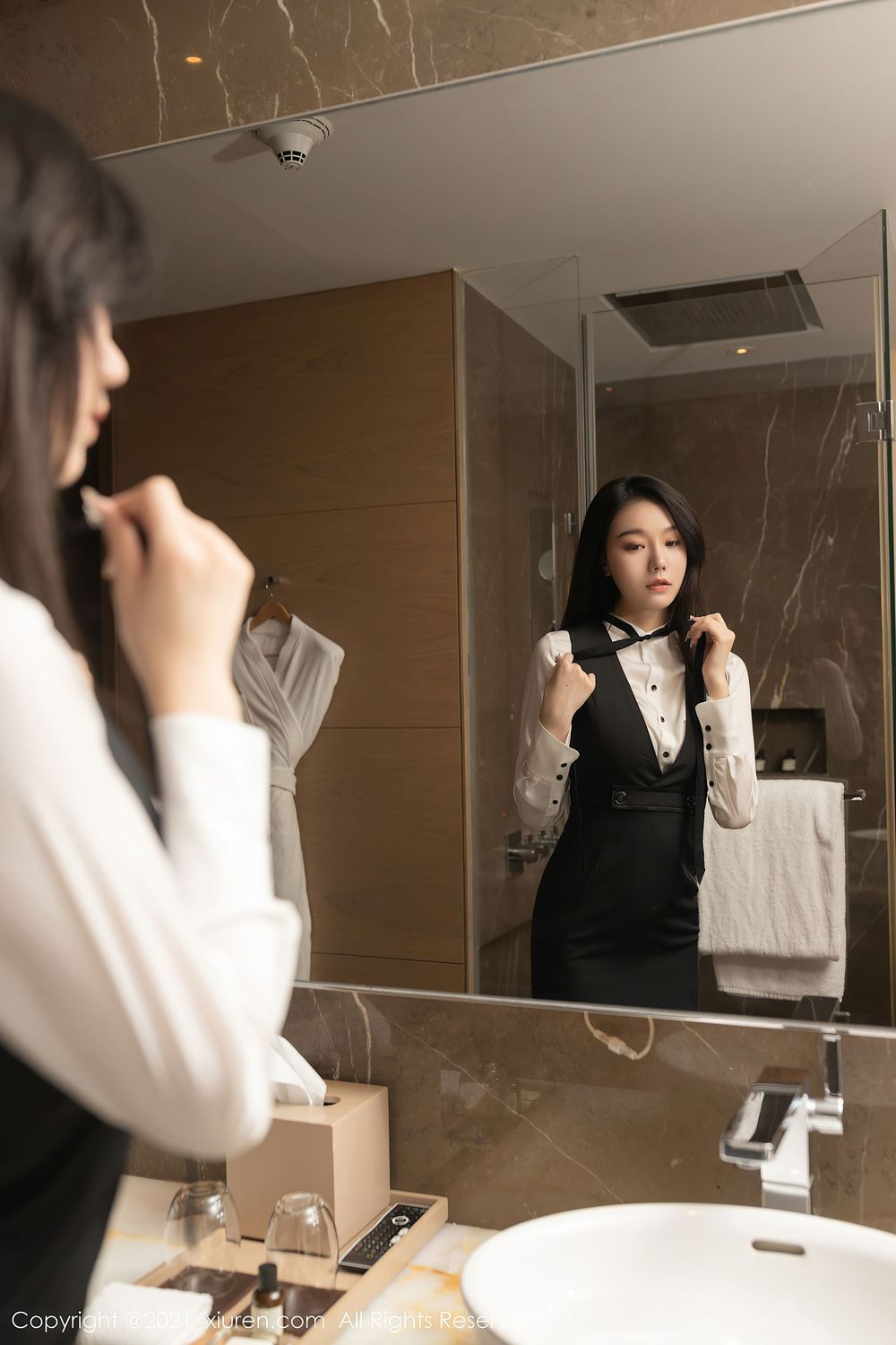 美女模特安然Maleah - 房务经理职场OL主题写真