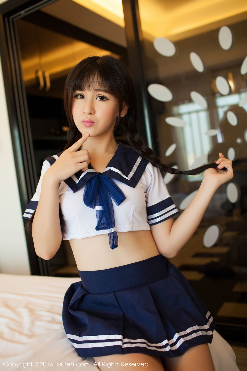 美女模特唐雨辰TYC - 水手校服+热裤系列性感写真