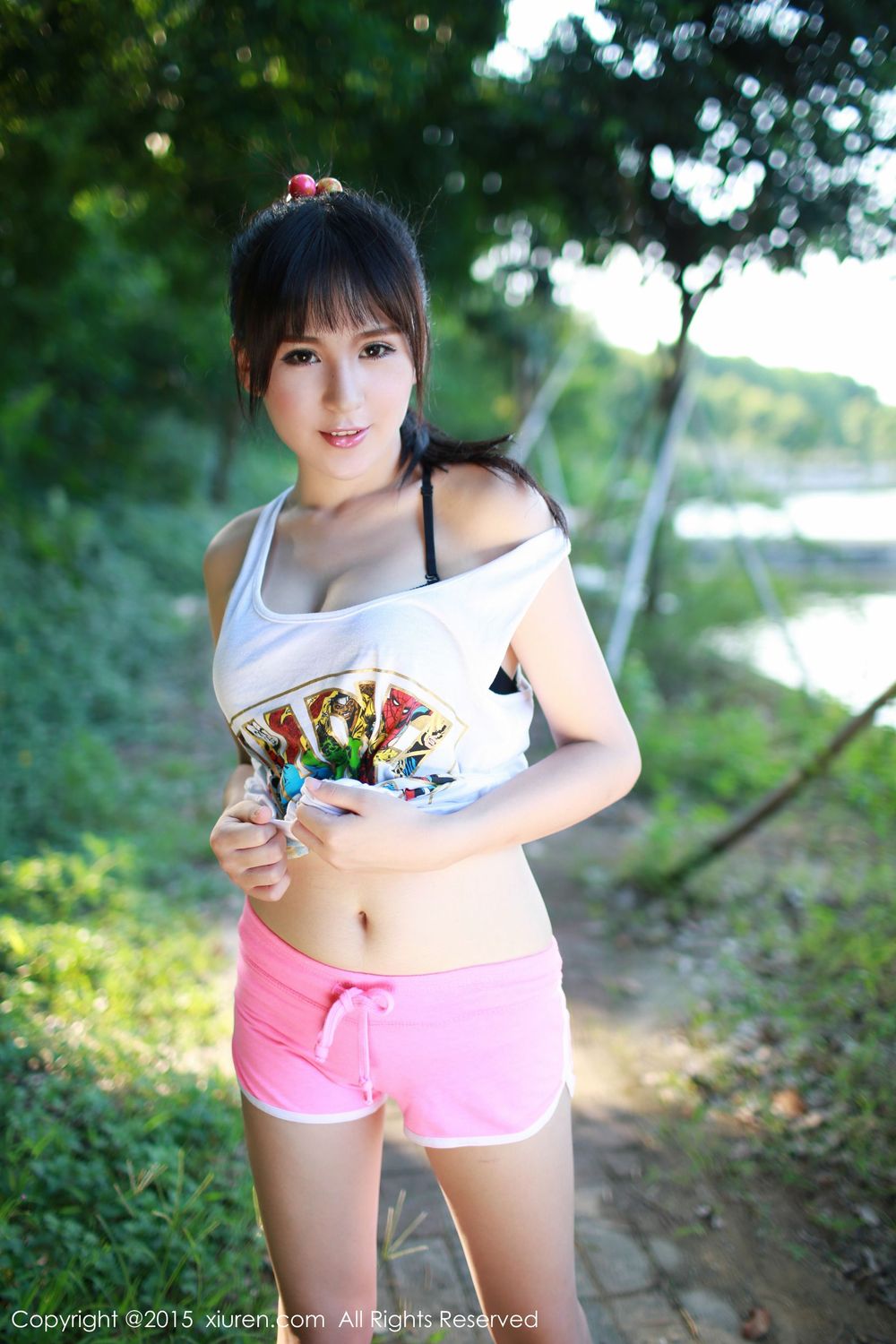 美女模特唐雨辰TYC - 广州大学城野外清纯写真