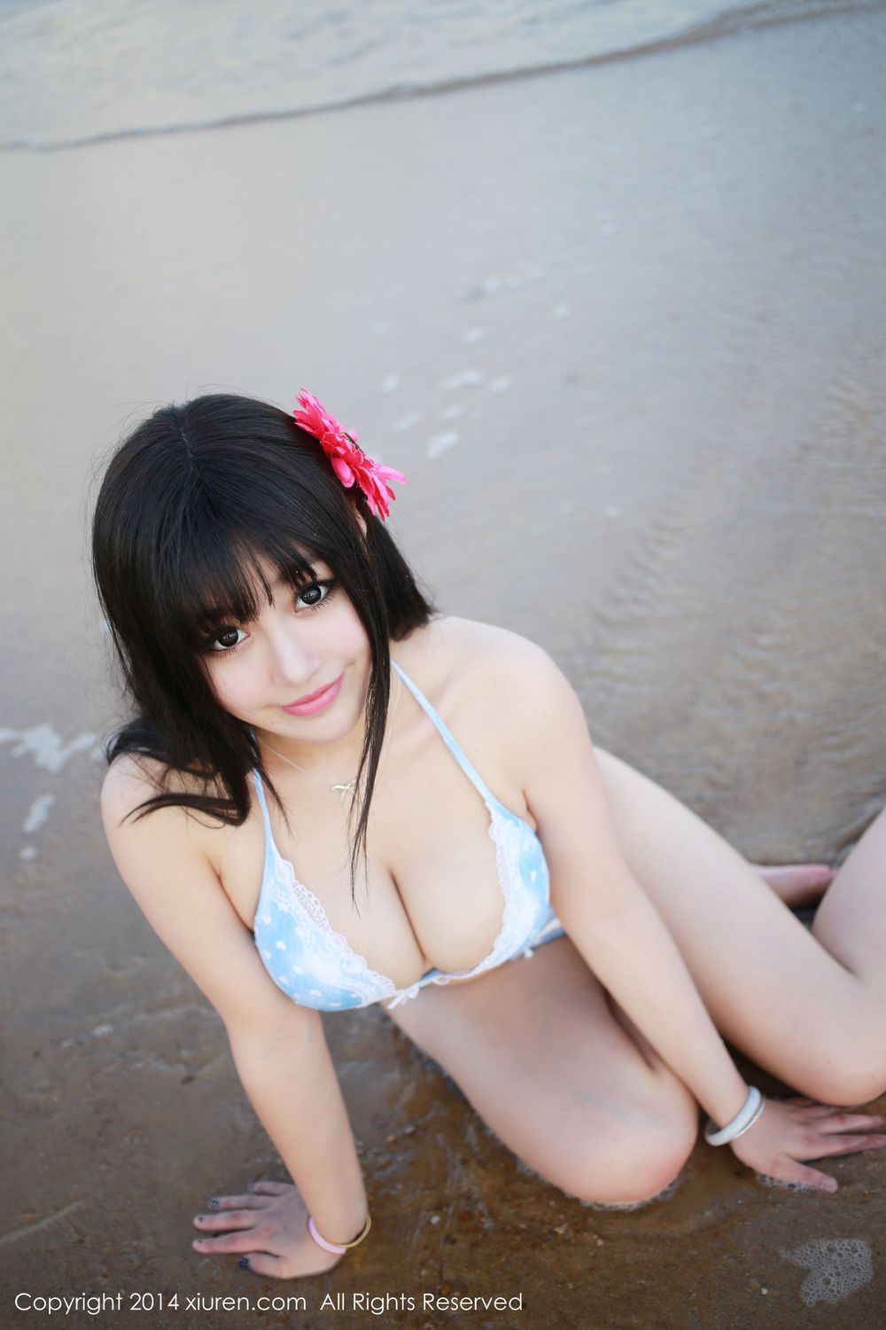 新人嫩模Barbie可儿 - 比基尼内衣系列三亚旅拍