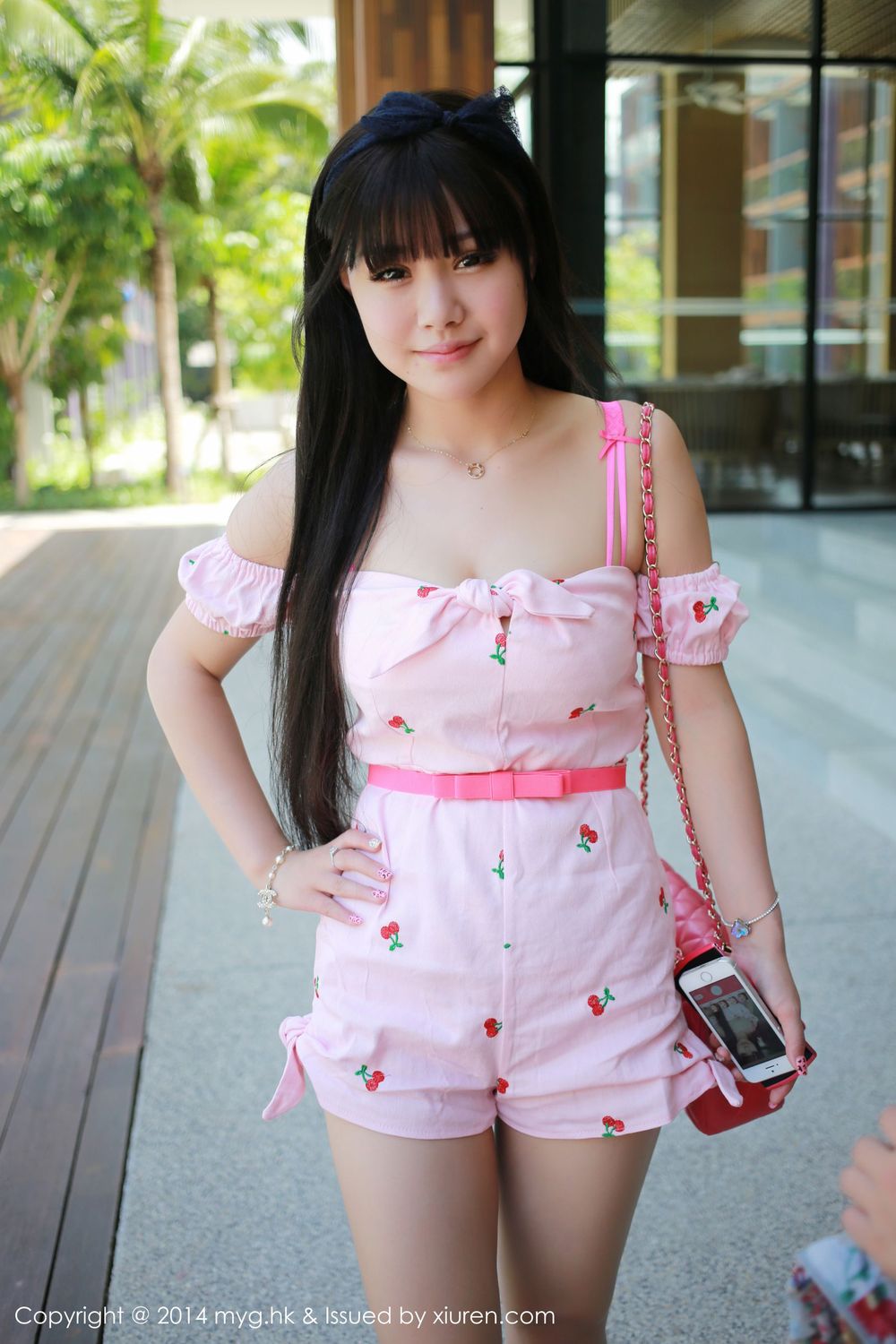 美女模特Barbie可儿 - 比基尼+碎花裙系列泰国旅拍合集