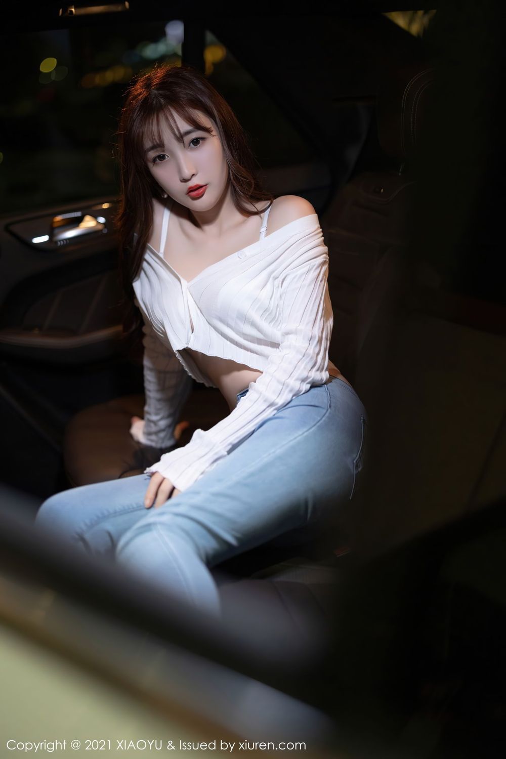 新人模特林星阑 - 率直牛仔裤+香车美女系列写真
